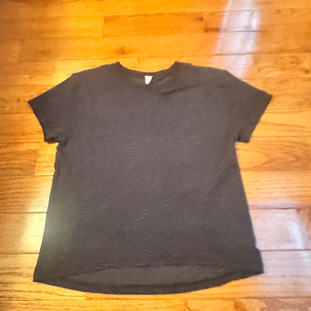 Lululemon Black T-Shirt